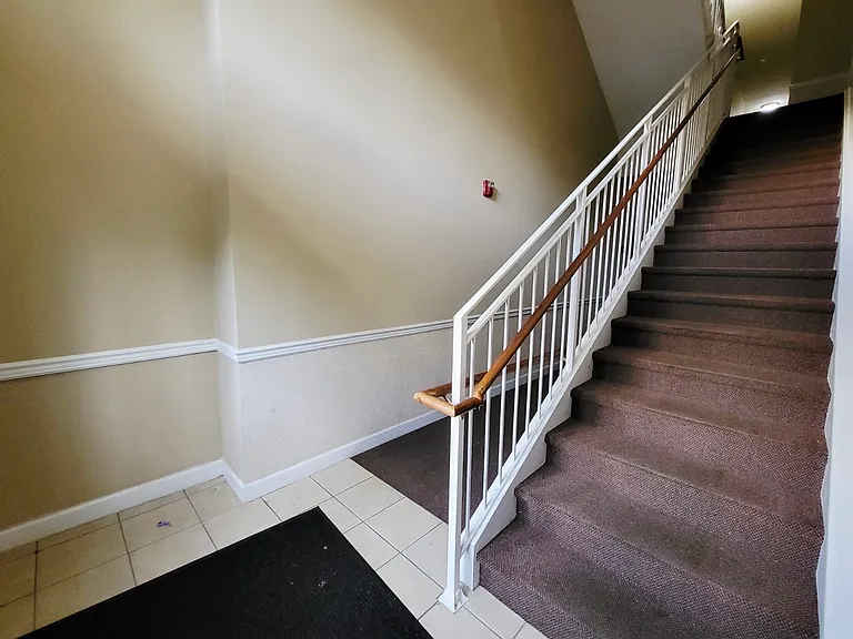 339 Westbend Dr #1 — Photo 16