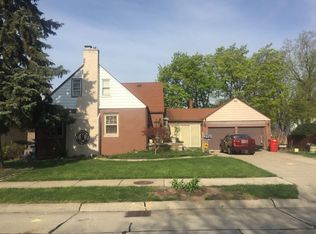 26815 Kaiser St, Roseville, MI 48066