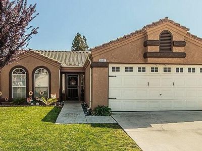 1801 E Chennault Ave, Fresno, CA, 93720