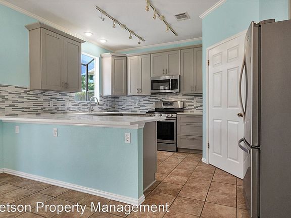 5th image of 8013 Brienne Dr