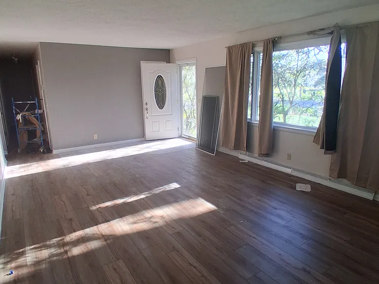 12685 Primrose Dr NE — Photo 6