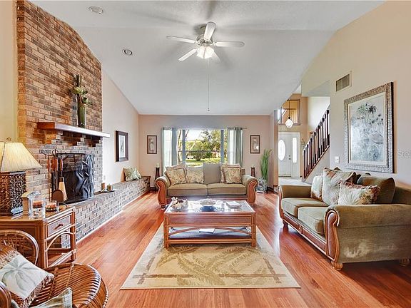 3rd image of 6671 Hidden Beach Cir