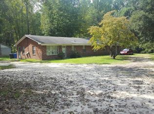 727 N Gill St #A, Laurinburg, NC 28352