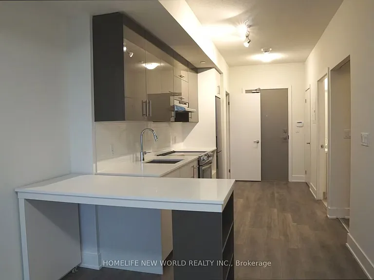 188 Fairview Mall Dr #619 — Photo 3