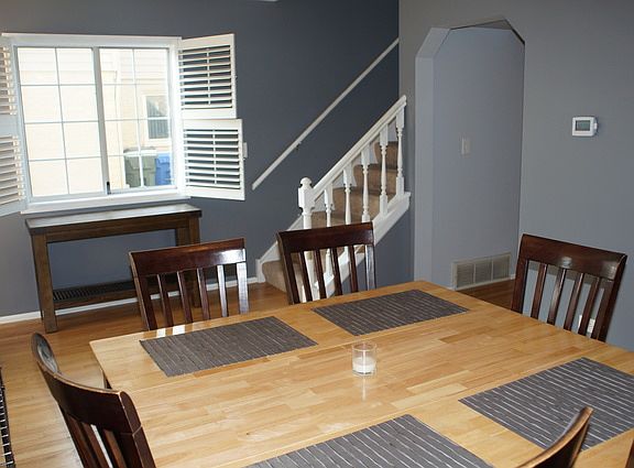 3rd image of 311 Creekside Dr APT A