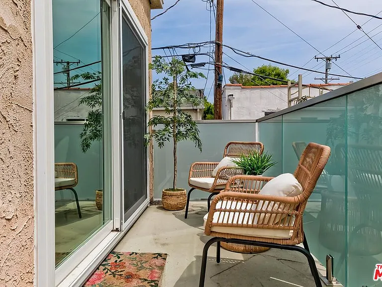 1337 Berkeley St #7 — Photo 6