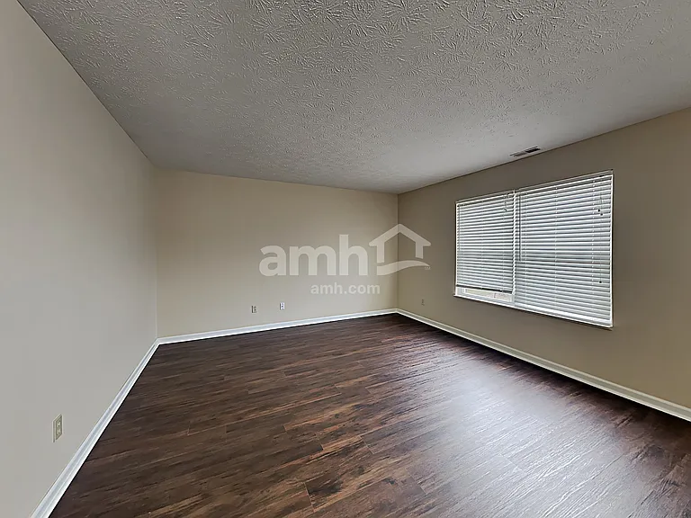 11532 Pegasus Dr — Photo 9