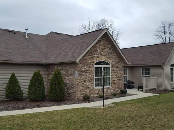 3092 Mahogany Run Cir NW #10, North Canton, OH 44720