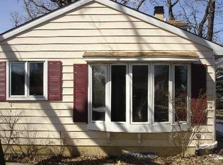 1616 Deerpath St, Round Lake, IL 60073