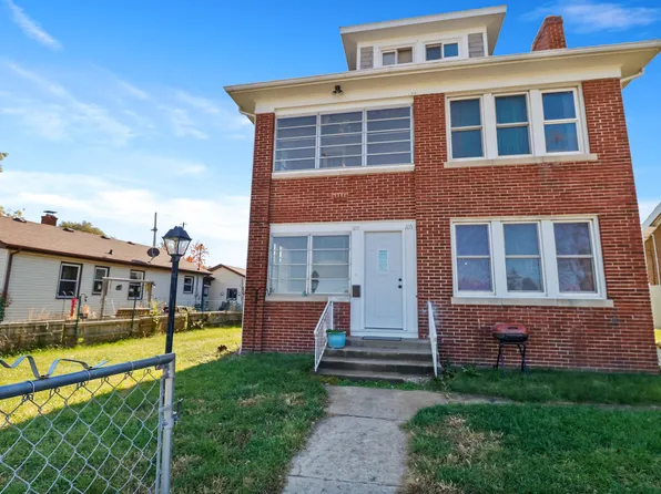105 Main St #1, Michigan City, IN 46360