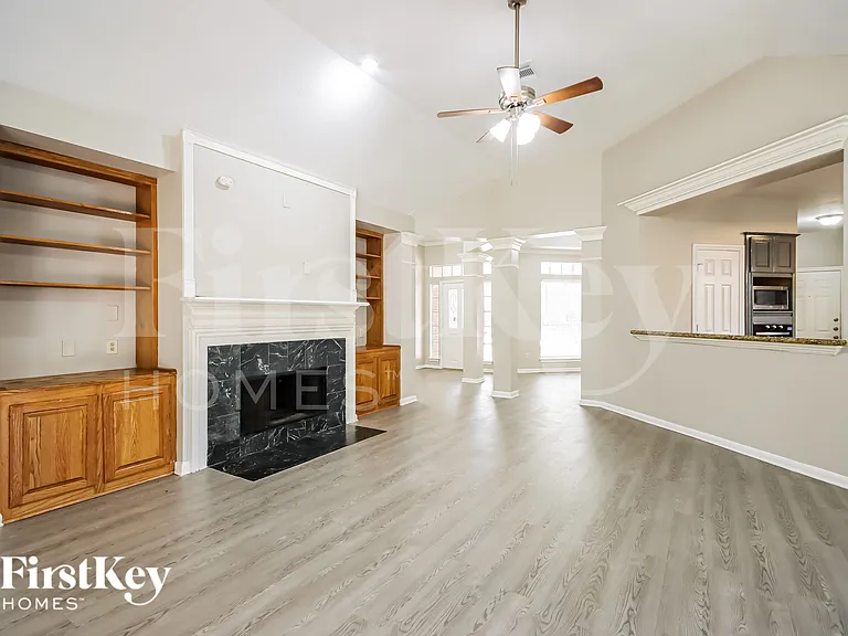 4030 Echo Mountain Dr — Photo 4