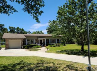 1365 Riviera Dr, Green Cove Springs, FL 32043