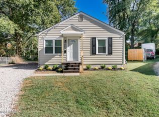 1902 Hazelwood Ct, Louisville, KY 40214