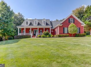 5622 Good Hope Dr, Flowery Branch, GA 30542