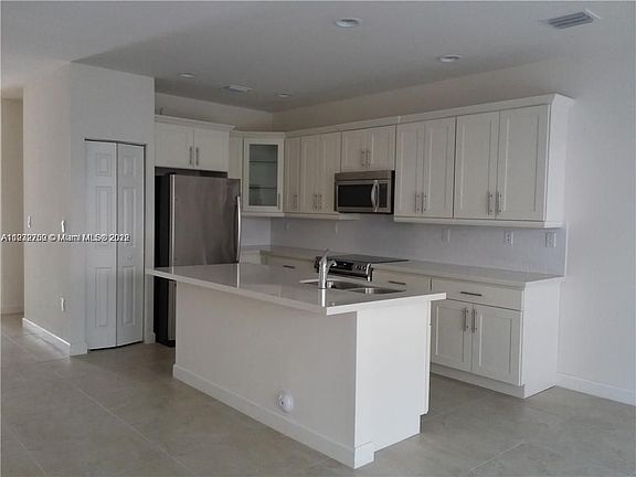 2nd image of 10453 NW 61st St