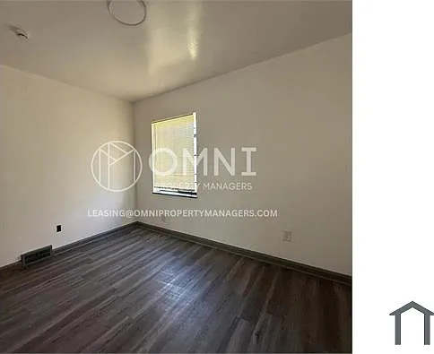9747 Somerset Ave — Photo 15