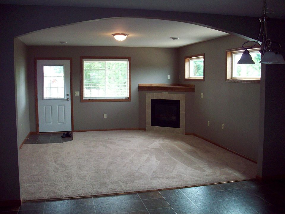 32043210 Benrud Pkwy, Eau Claire, WI 54701 Zillow