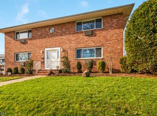 257 Main St, Millburn, NJ 07041