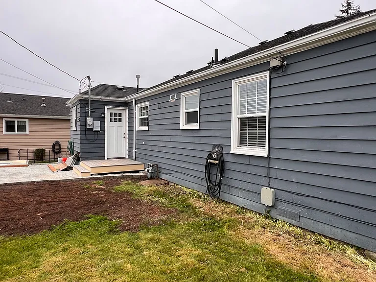 1002 S 12th St — Photo 11