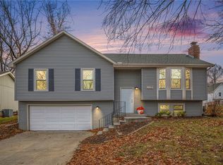 9811 W 49th Pl, Merriam, KS 66203