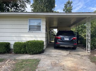 613 Barclay Ln, Birmingham, AL 35206