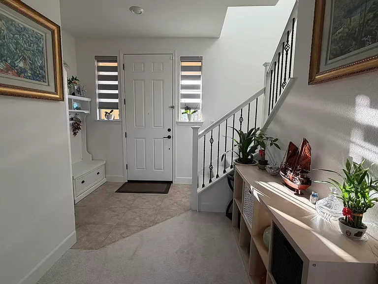 10528 Tenor Way — Photo 3