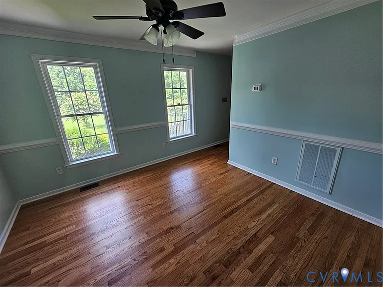 9225 Upshur Dr — Photo 11