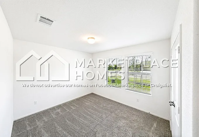 3416 Pauling Loop — Photo 23