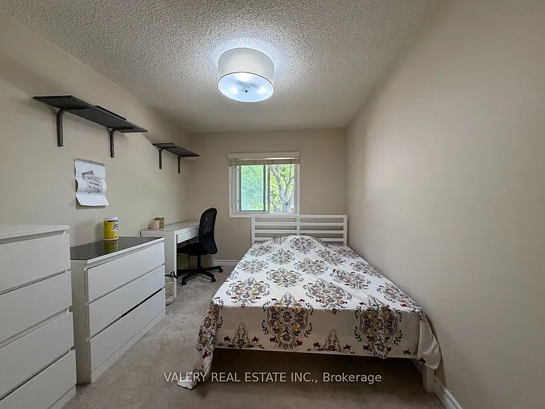 4662 Kingston Rd — Photo 6