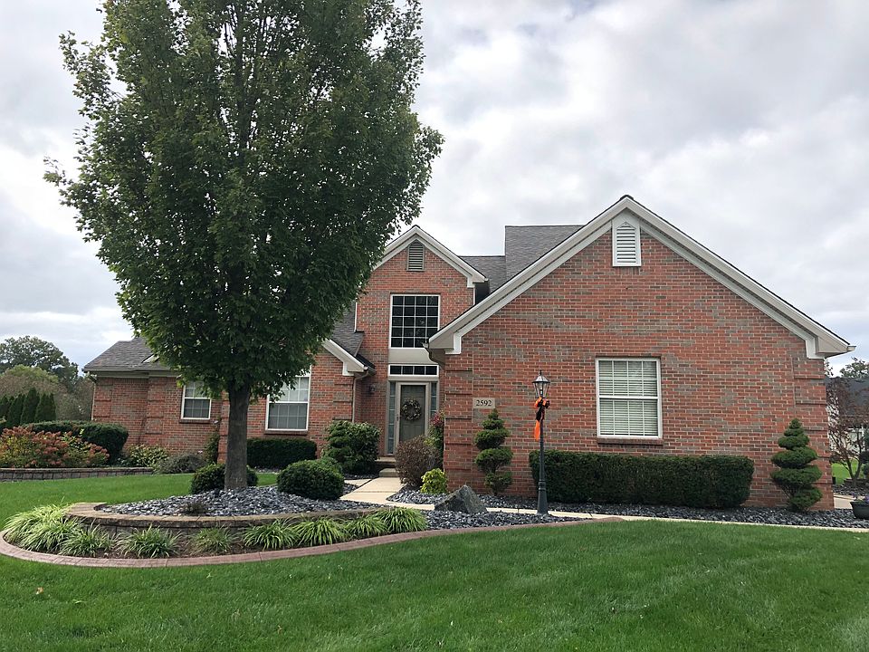 1st image of 2592 Shagbark Ct