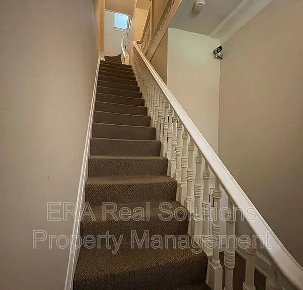 2112-2114 Kemper Ln #3 — Photo 14