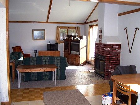 3rd image of 15415 Port Dr