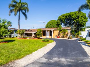 6731 Roosevelt St, Hollywood, FL 33024