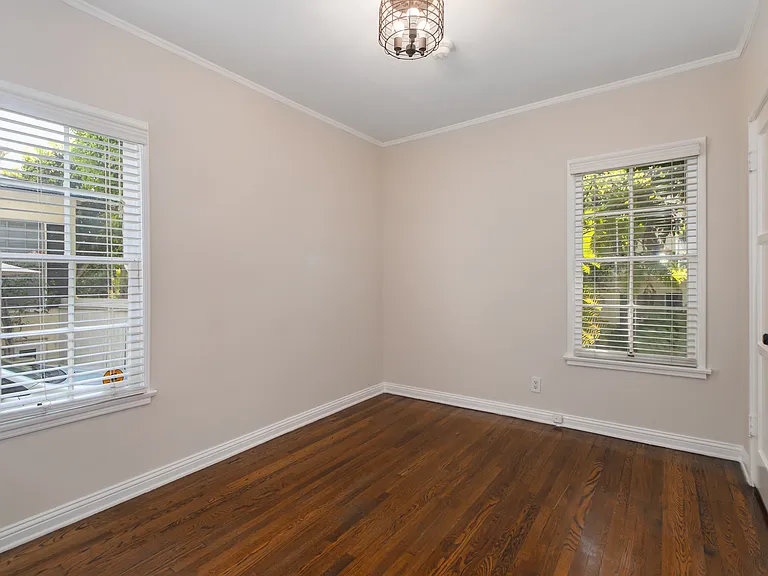1726 N Vista St — Photo 23