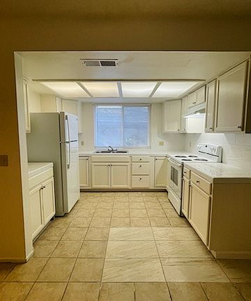 2nd image of 5217 E Liberty Ave