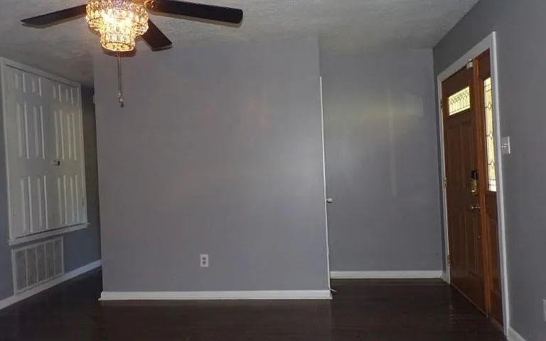 167 Lakeview Dr — Photo 33
