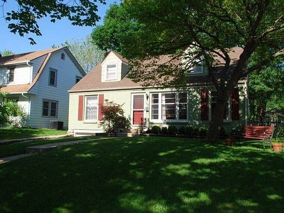 1st image of 7596 Walnut St