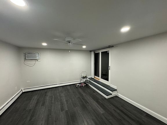 3rd image of 83 Lake St #1