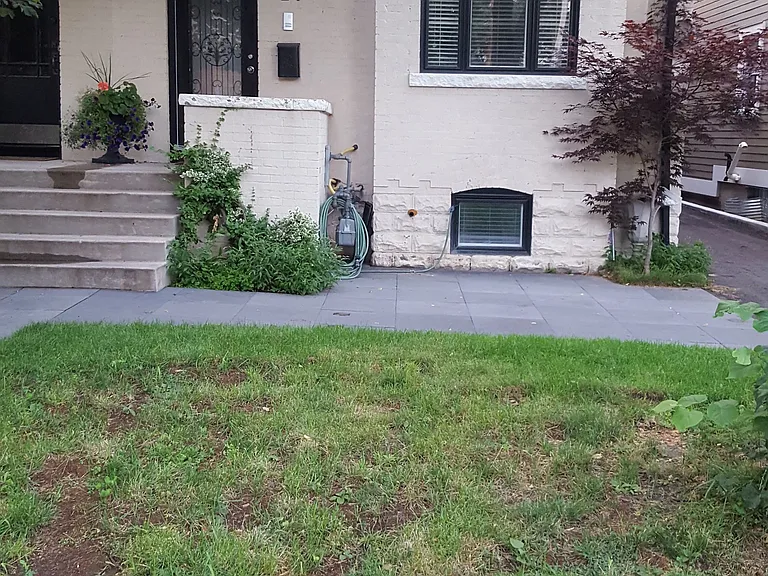 24 Duggan Ave #LOWER — Photo 1