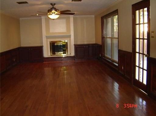 4th image of 4124 Beaujolais Dr