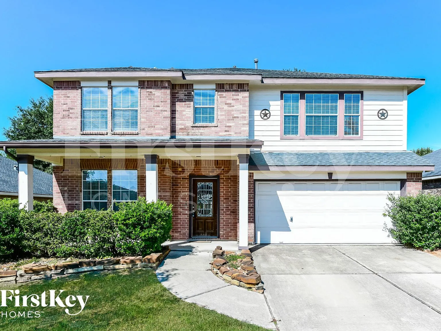 5 bed, 3.0 bath, 2756 sqft, $2,405 — Photo 1