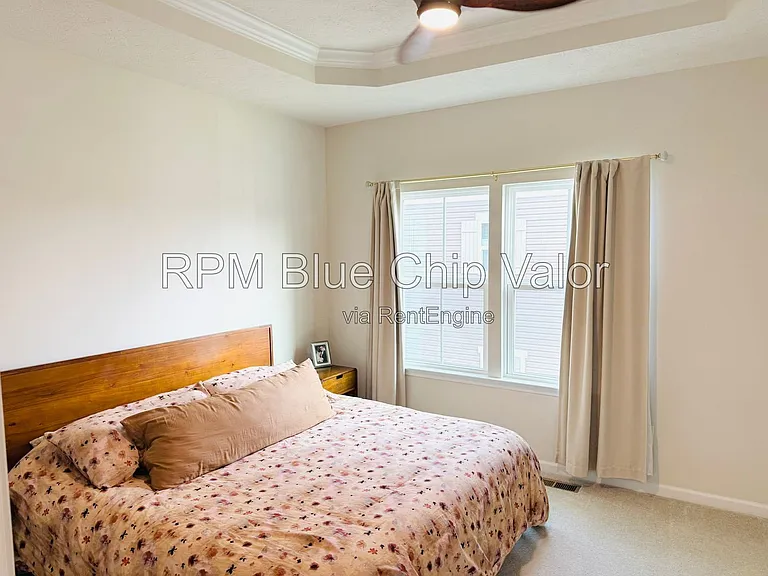 14 Wentworth Ln — Photo 18