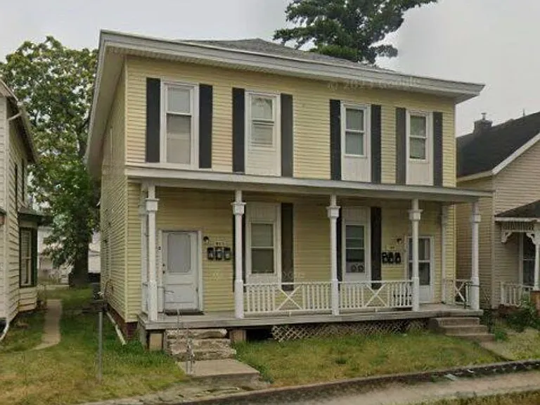 909 N 10th St #1 — Photo 2
