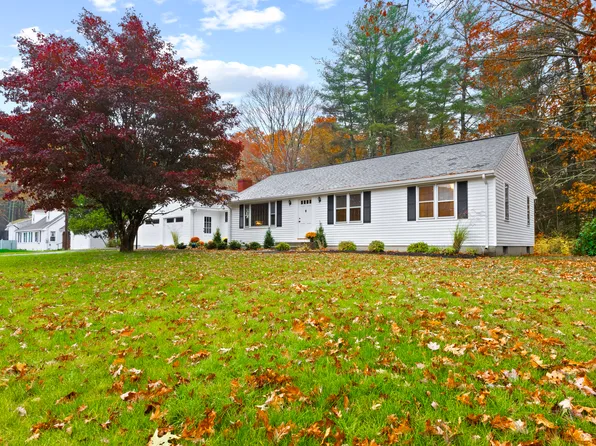 296 Liberty Highway, Putnam, CT 06260