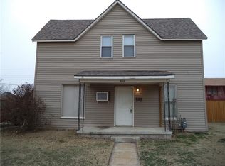 806 S Bickford Ave, El Reno, OK 73036