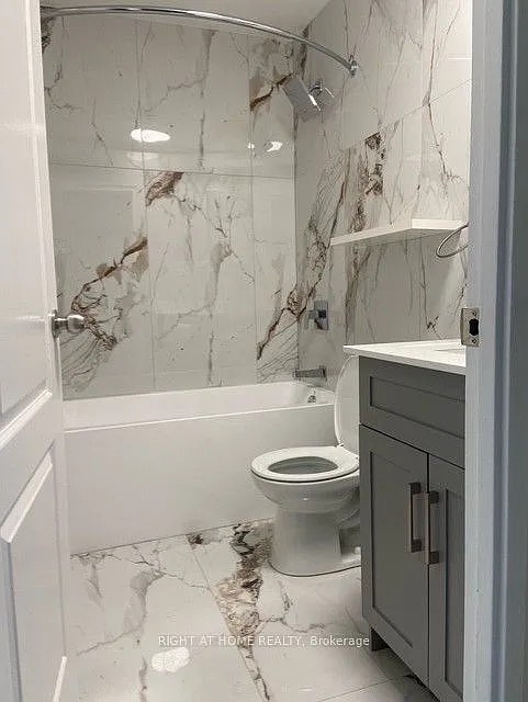 2 bed, $2,500 — Photo 2