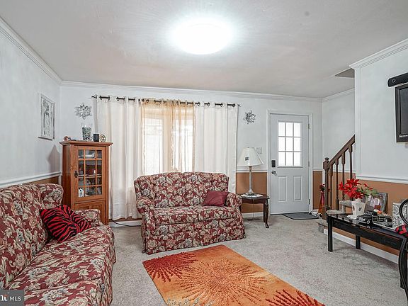 4th image of 430 Monroeville Rd