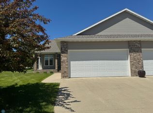 4537 4th St S, Moorhead, MN 56560