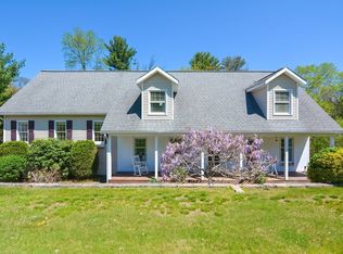 2 Butler Rd, Mendon, MA 01756