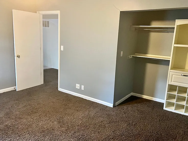 3206 La Follette Ct — Photo 14